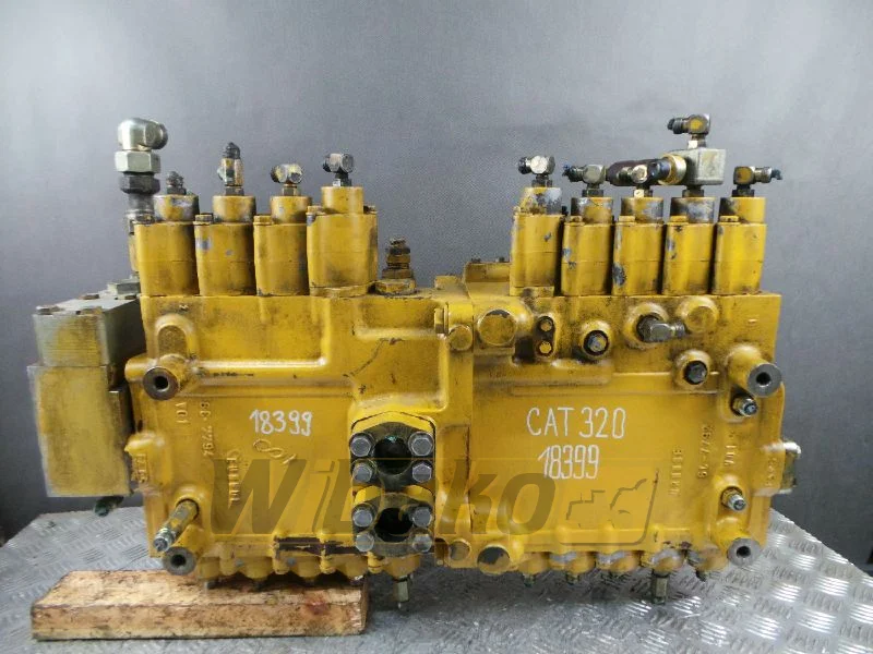 Distributor Caterpillar 320 6E4015 e73c9n WIBAKO