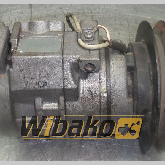 Air conditioning compressor Denso 10S15C 447220