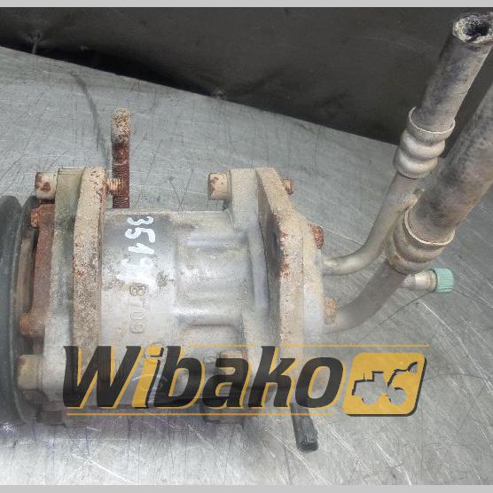 Air conditioning compressor Volvo SD7H15/8152