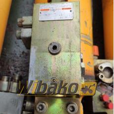 Cylinder lock / safety valve Liebherr R904C 5009395 