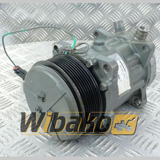 Air conditioning compressor Liebherr SD7H15/8139 5700334