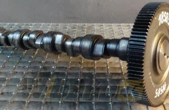 Camshaft for engine Deutz BF4M1013 04202614
