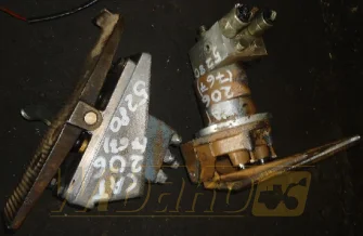 Pedal Caterpillar 206 