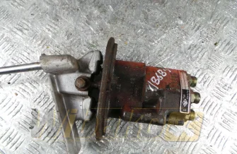 Pedal O&K 1595203 18598/33