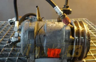 Air conditioning compressor Hanomag 70E 