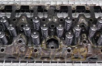 Cylinder head for engine Cummins LT10 303322712