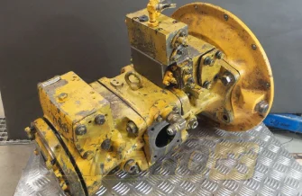 Main pump Komatsu PC150 708-25-20100