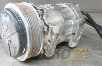 Air conditioning compressor Volvo D12C 