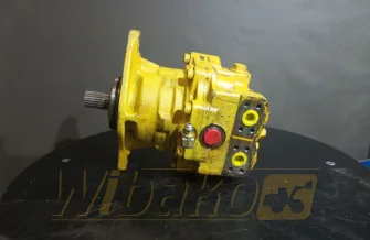 Hydraulic motor Komatsu PC210LC-5 