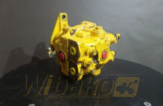 Hydraulic motor Komatsu PC210LC-5 