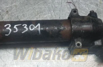 Oil radiator (cooler) + podstawa filtra Perkins 1306 1841741C92/1841739C91/1815904C2/1841737C1
