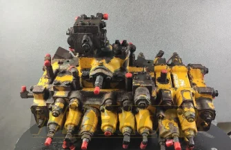 Distributor Komatsu PC340 