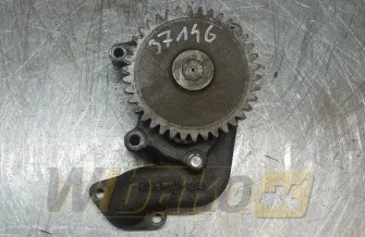Oil pump Engine / Motor Komatsu S6D105-1 6138-52-1210