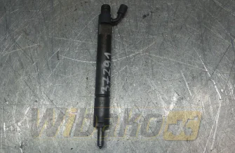Injector Isuzu 6HK1 686 28