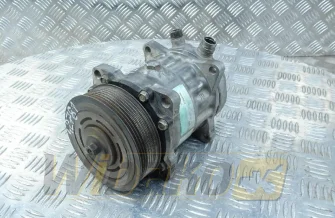 Air conditioning compressor Liebherr 8233 090118402