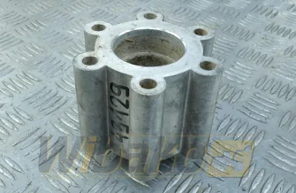Fan base distance Cummins 4962613