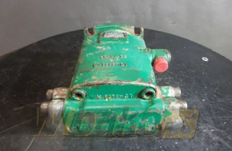 Hydraulic motor Liebherr LMF64 9477411000