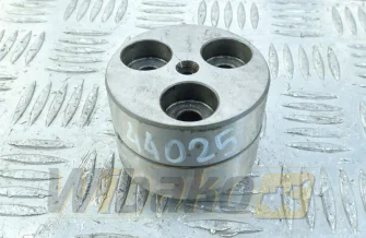 Gear bolt (pin) pośredniego for engine Deutz TCD3.6 L4 04121287