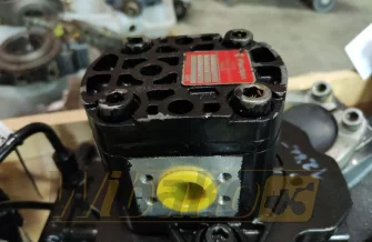 Gear pump Poclain 50241317 W3943531 / A4000024