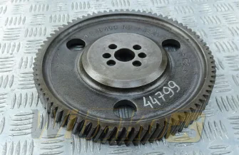 Gear for engine Harvester H25 4349400R2