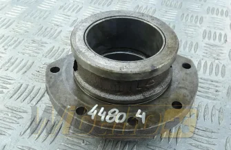 Hub for engine Harvester H25 77736-R1