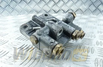 Fuel filter bracket Cummins 4898756