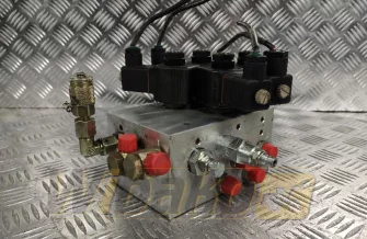 Valves set JCB JS220 116550400 / 2803GL