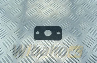 Radiator base gasket oleju KMP LT10 / M11 3892625