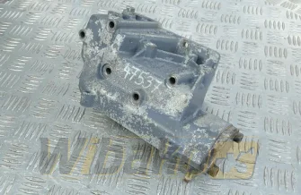 Thermostat housing for engine Deutz 1015 04260029