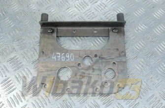 Oil pan spacer Volvo TD73 4772181