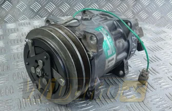 Air conditioning compressor Sanden SD7H15/S8098 
