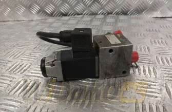 Valves set Rexroth M101034 / M15295 DRE4K-31/18G24-10NK4M / R900420674