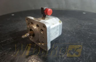 Gear pump PZL AK52 PZ2-K-25
