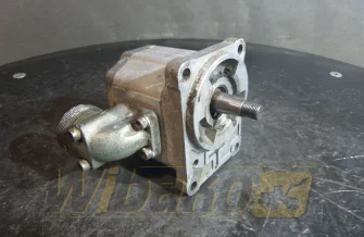 Gear pump SNP2/8DC004/4C 