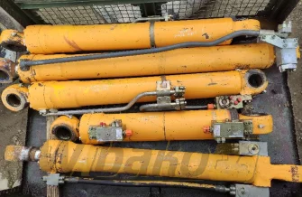 Set of cylinders Liebherr R904C 