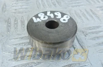 Idler pin Liebherr D504 7090127