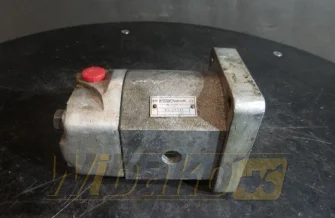 Gear pump Orsta TGL37071 16716820