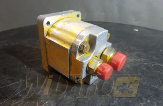 Gear pump 32581794 