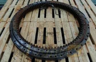 Rotation Wreath Volvo EC240 