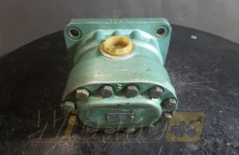 Hydraulic pump AK52 C122131