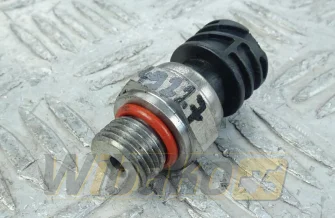 Pressure sensor Volvo 04210195