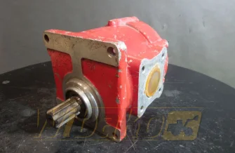 Hydraulic pump 700738710 8753-80
