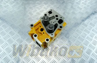 Cylinder head Liebherr 9882973