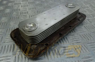 Oil cooler Engine / Motor Hanomag D964T 3079547M1/3079546M1