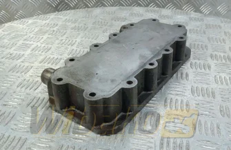 Pokrywa obudowy chłodnicy oleju Engine / Motor Hanomag D964T 3070544R1