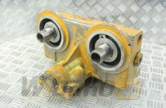 Oil filter bracket Engine / Motor Cummins KT19 3046956/3046644