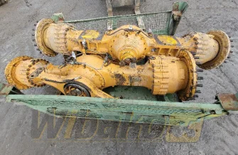 Loader axle Case 921C 