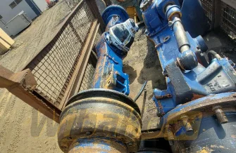 Axle Cat 320 