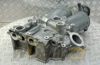 Oil cooler housing i filtra oleju Engine / Motor Liebherr D9508 10124775/10121105