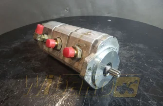 Gear pump John s. barnes corporation 6197 71716